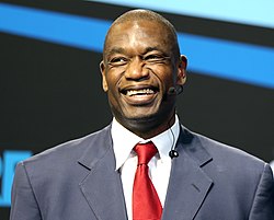 250px dikembe mutombo at the aspire4sport congress in doha. crop